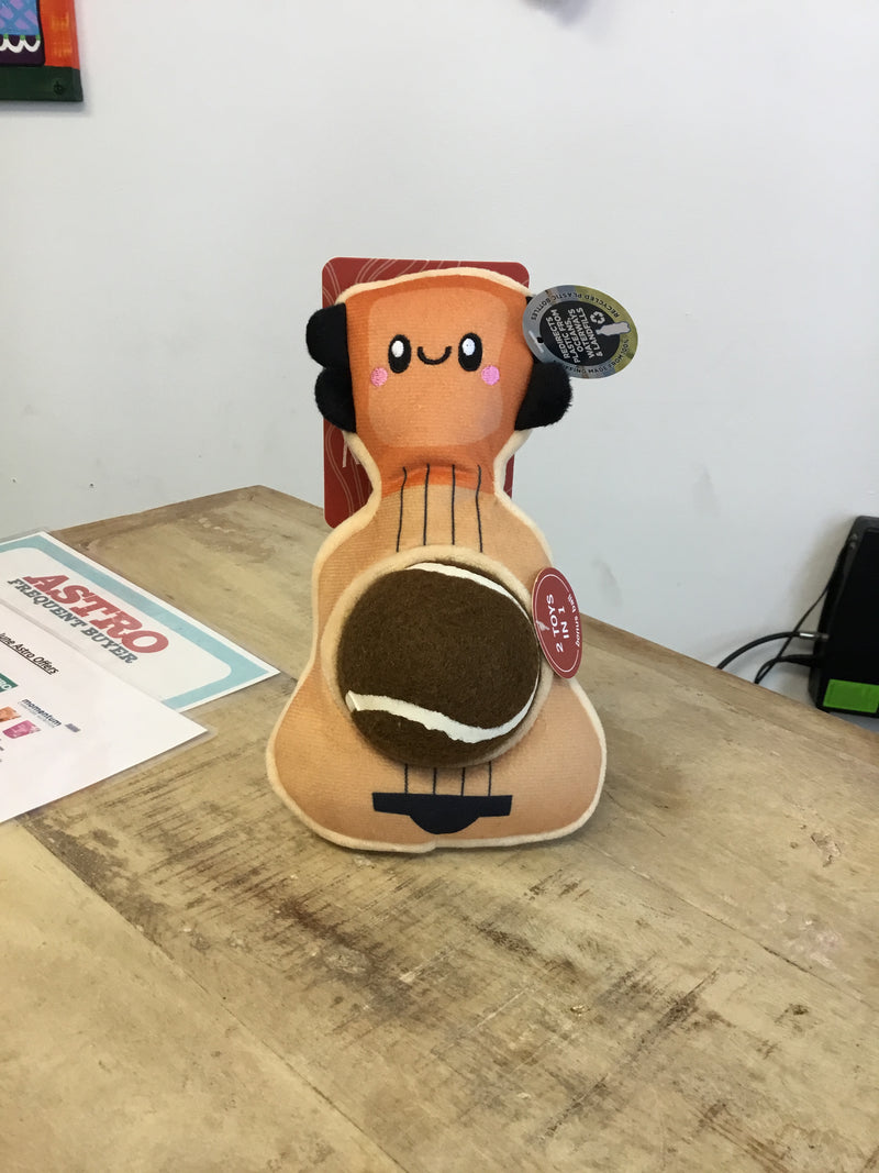 Territory Guitar 2-IN-1 DOG TOY